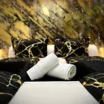 Lägenhetshotell Deluxe - ' Andrei 2 ' - Neu In 3*