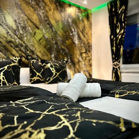 Aparthotel Deluxe - ' Andrei 2 ' - Neu In